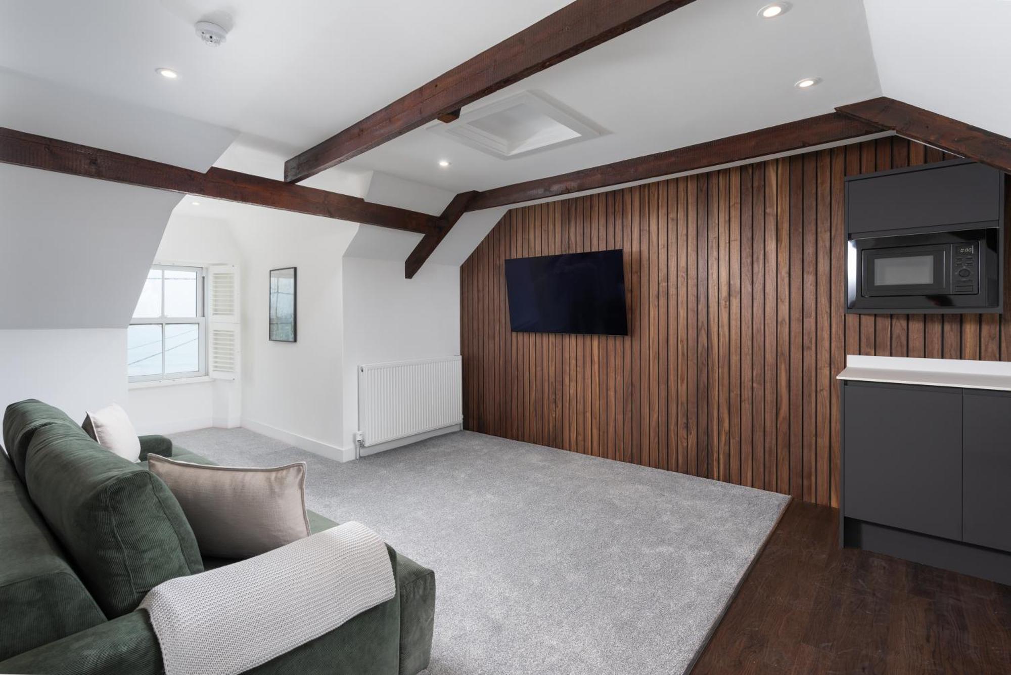 Luxury Modern Suite In Marazion With Parking Εξωτερικό φωτογραφία
